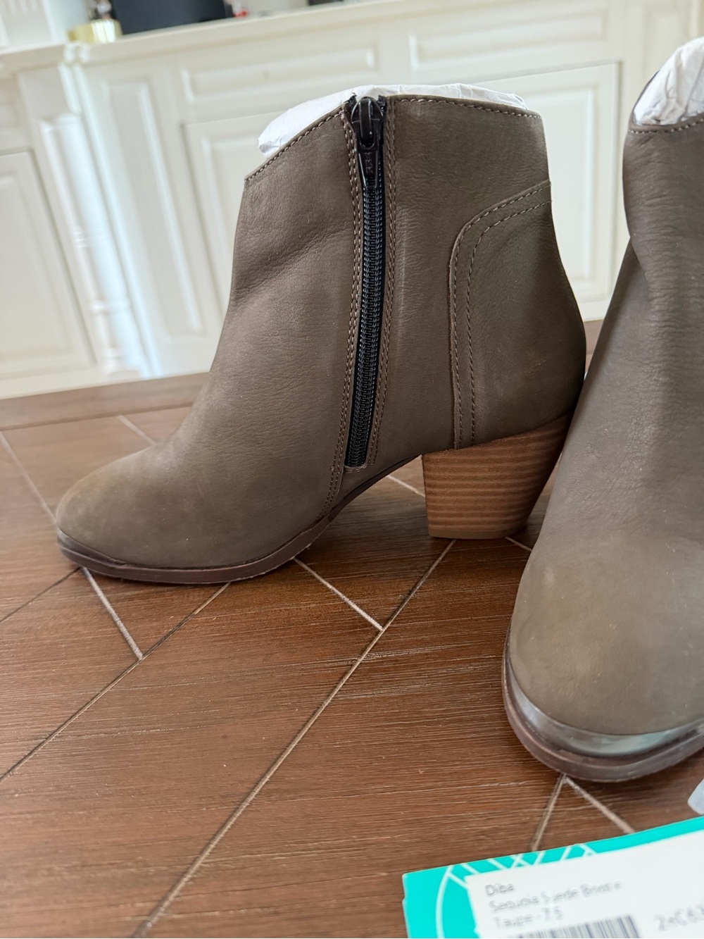 Diba Sequoia Suede Taupe Ankle Booties Size 7.5